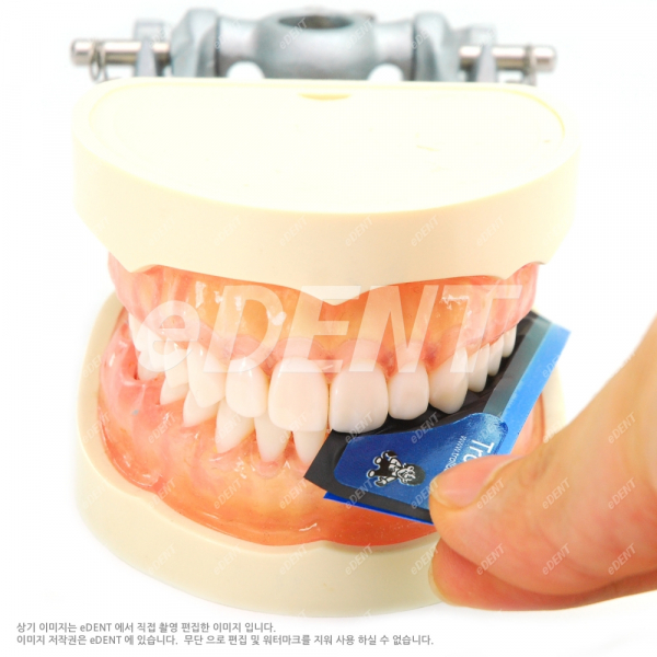 (주)이덴트 치과재료·치과의약품 전문,[초박막 교합필름] TrollFoil ARTICULATING FOIL (손잡이)